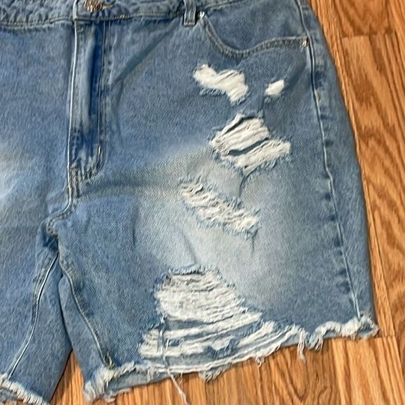 Madden NYC Jean Shorts, distressed, cotton denim, 21 - Picture 2 of 7